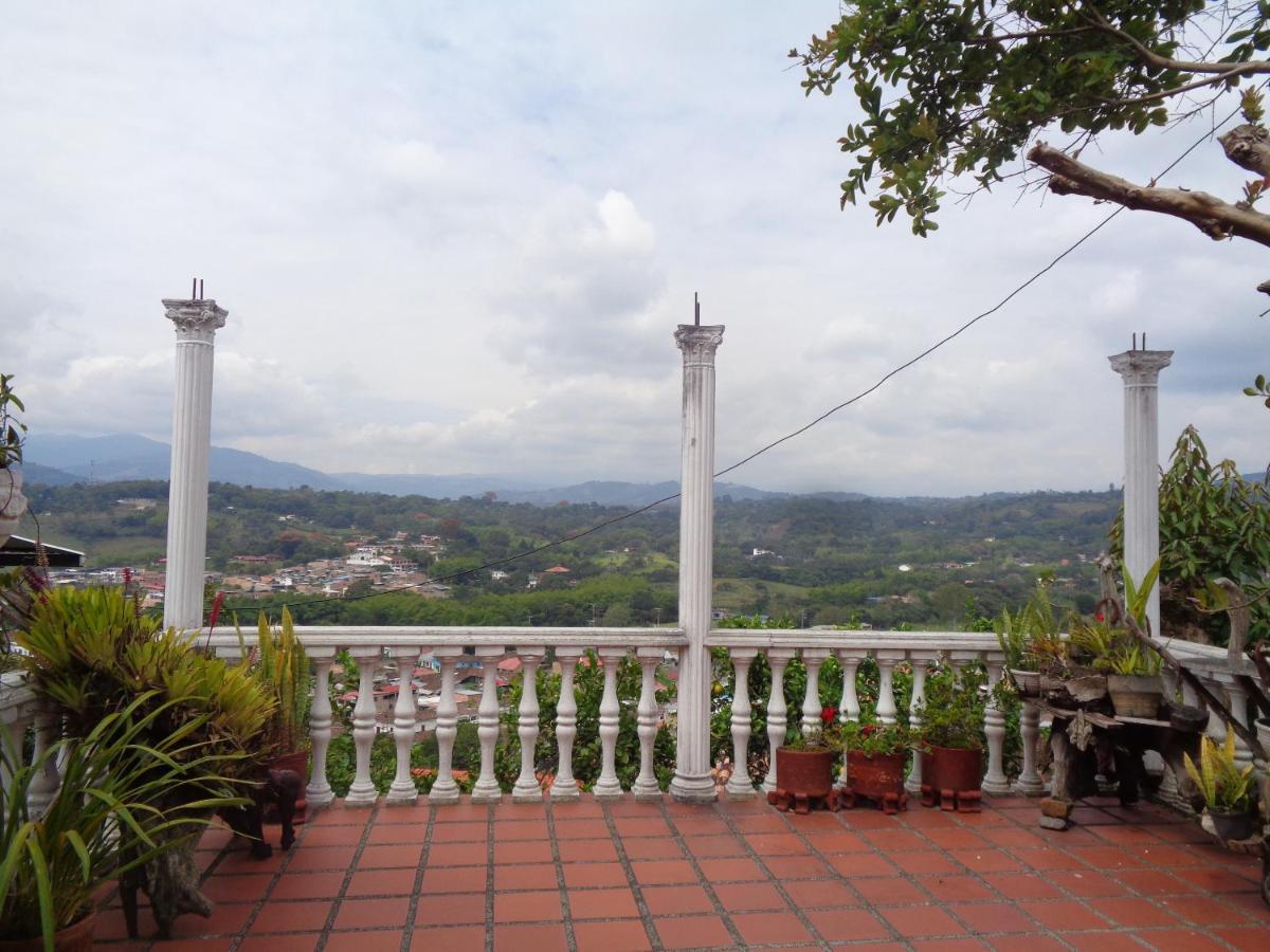 San Agustín Hostal Loco Locombia المظهر الخارجي الصورة